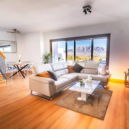 Penthouse Golfview,mountain Ans Seaview Apartment *