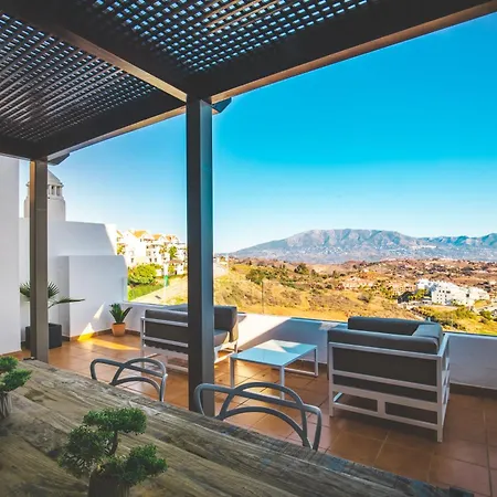 Penthouse Golfview,mountain Ans Seaview Appartement